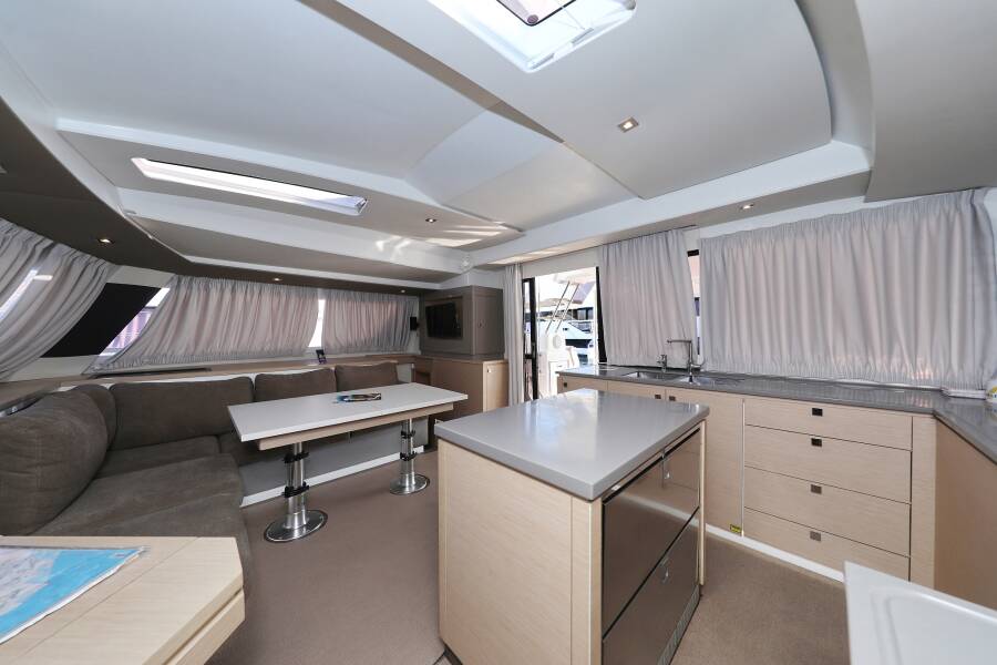 Fountaine Pajot Saba 50