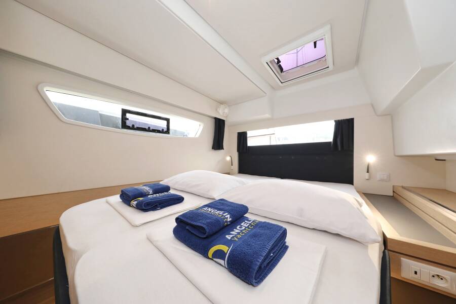 Fountaine Pajot Saona 47 Quintet