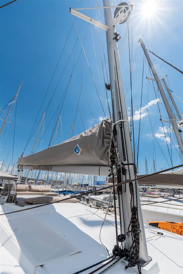 Fountaine Pajot Saona 47 Quintet