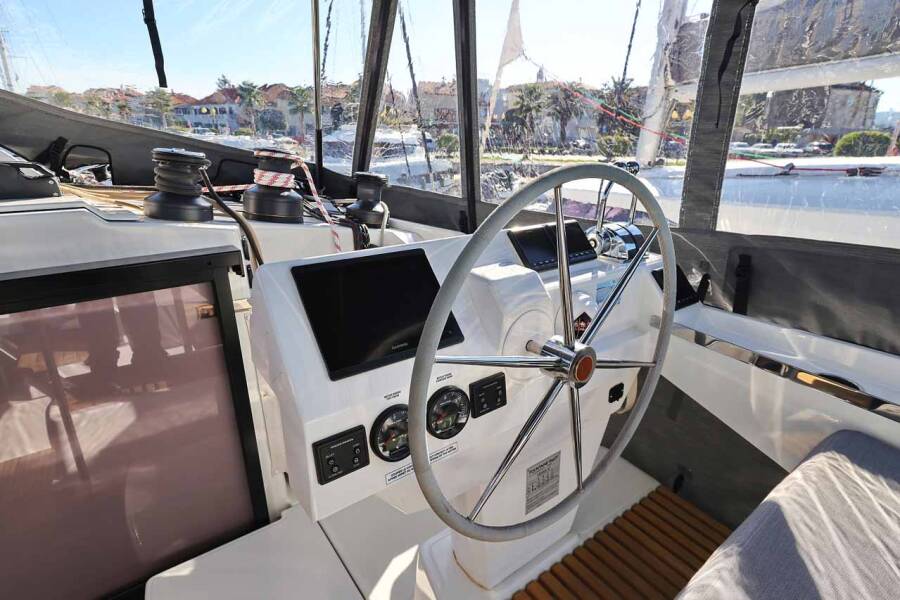 Fountaine Pajot Tanna 47