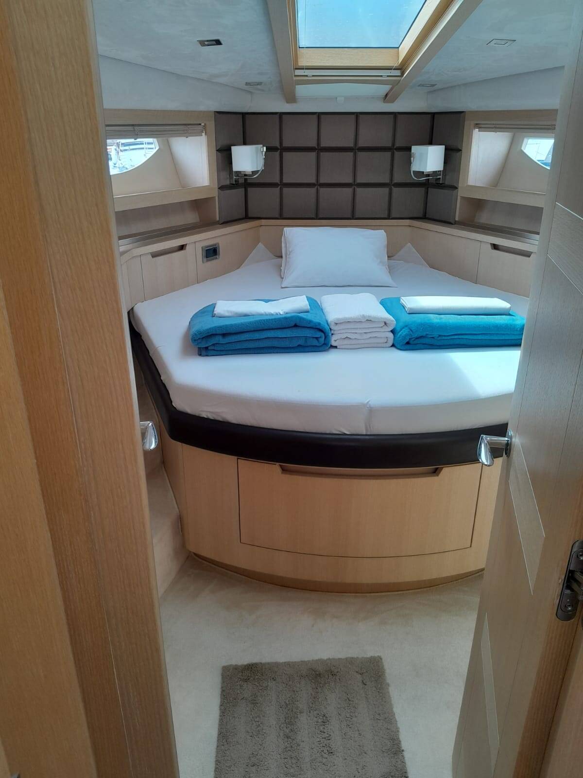 Galeon 420