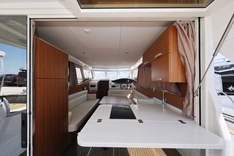 Greenline 33