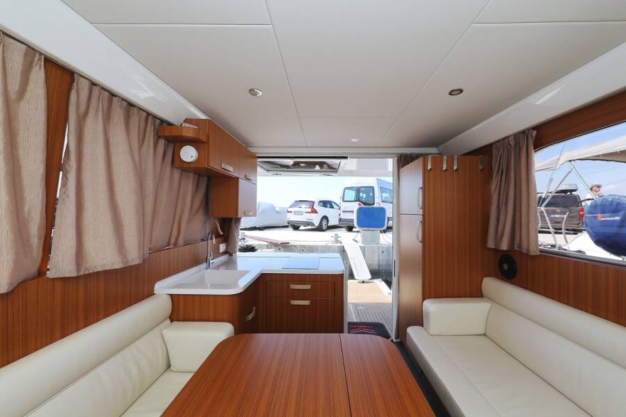 Greenline 33
