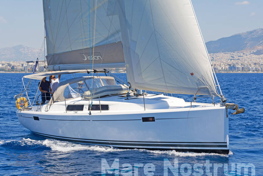 Hanse 385