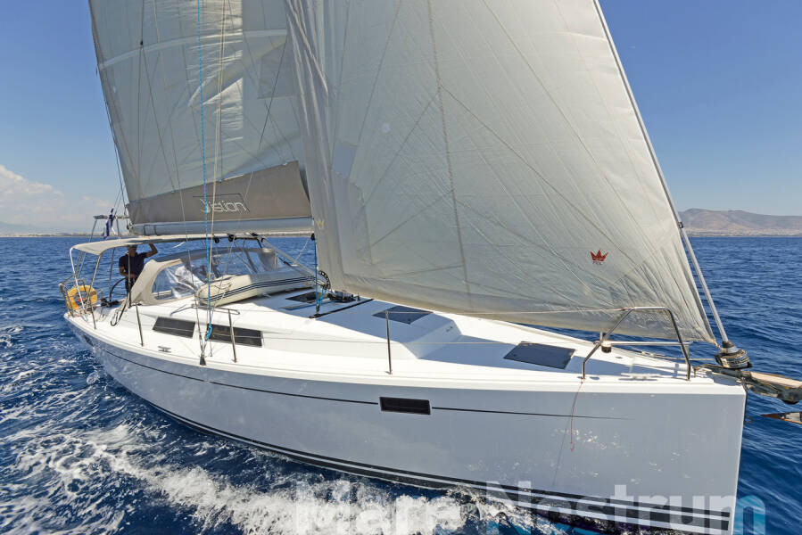 Hanse 385