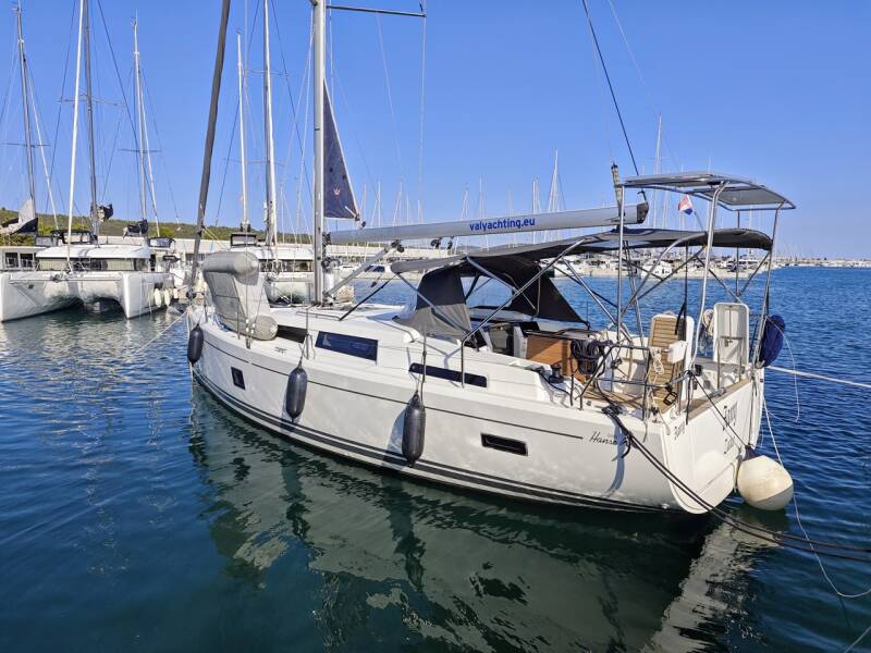 Hanse 388