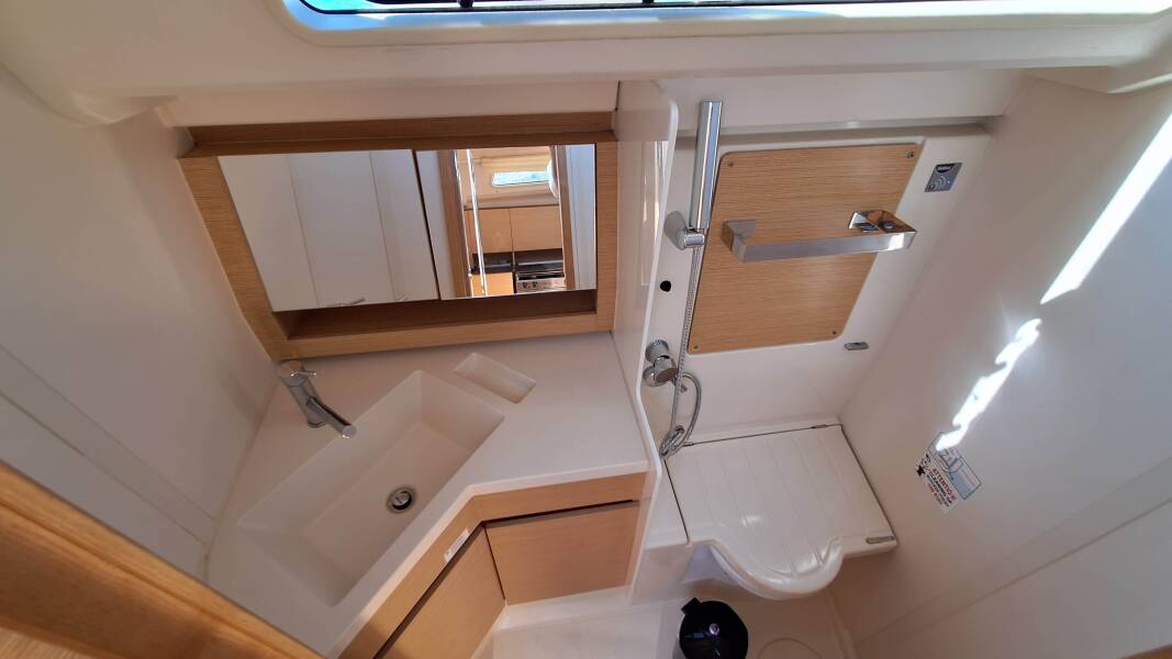 Hanse 388
