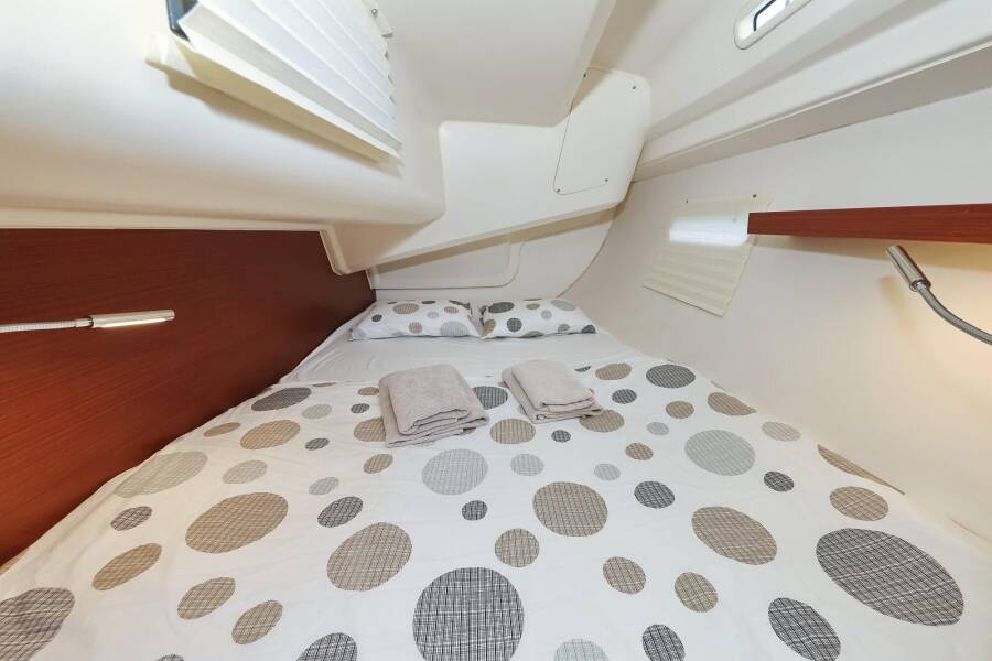 Hanse 388