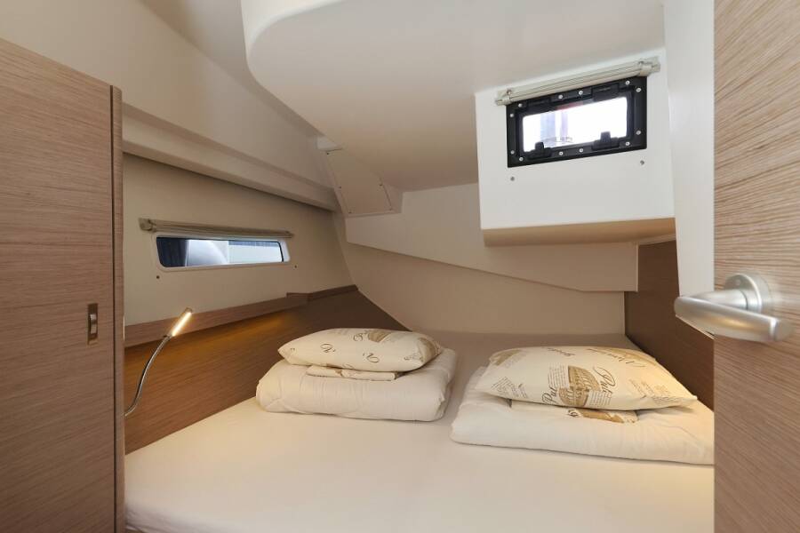 Hanse 410