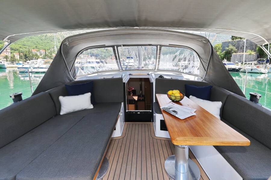 Hanse 410