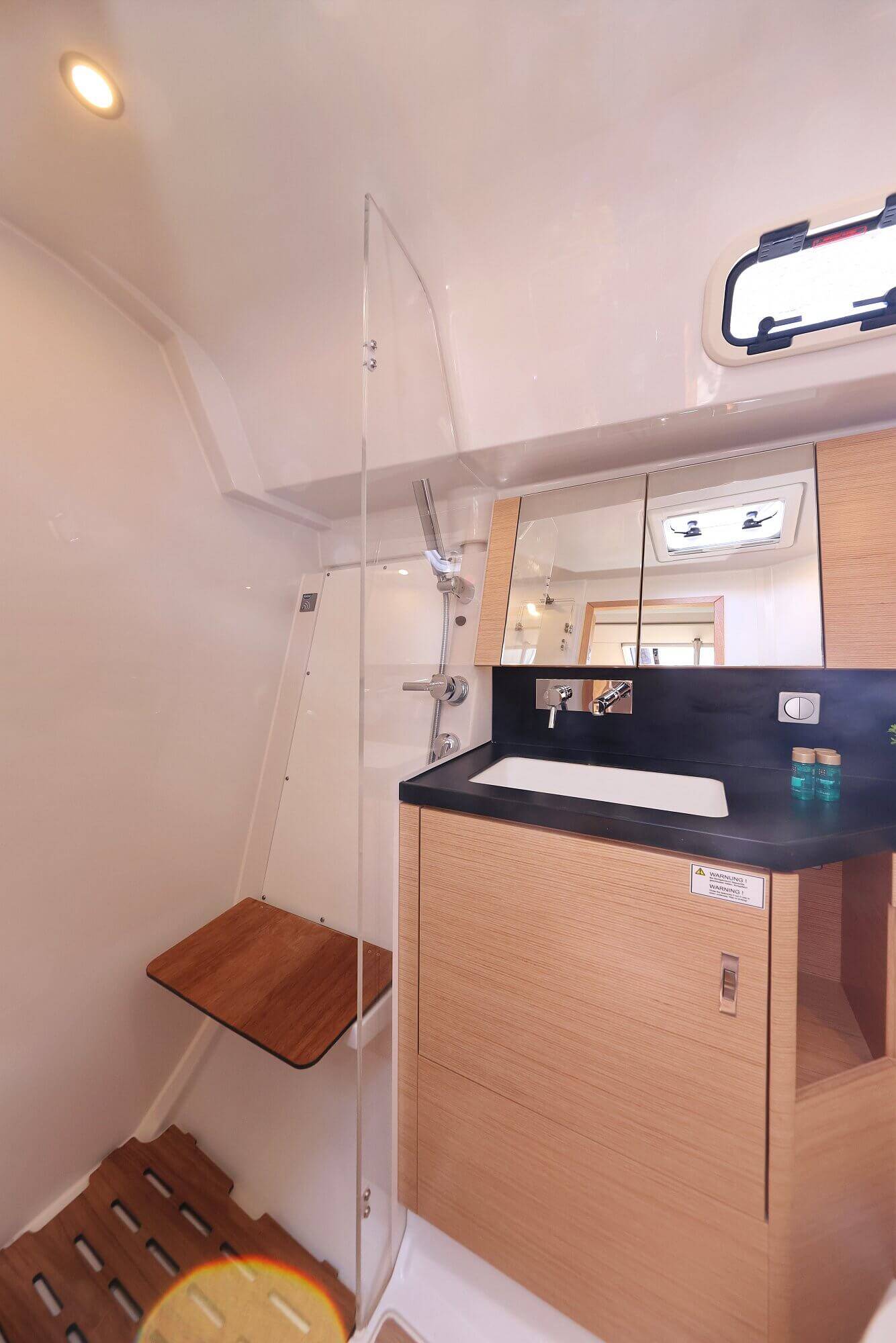Hanse 410