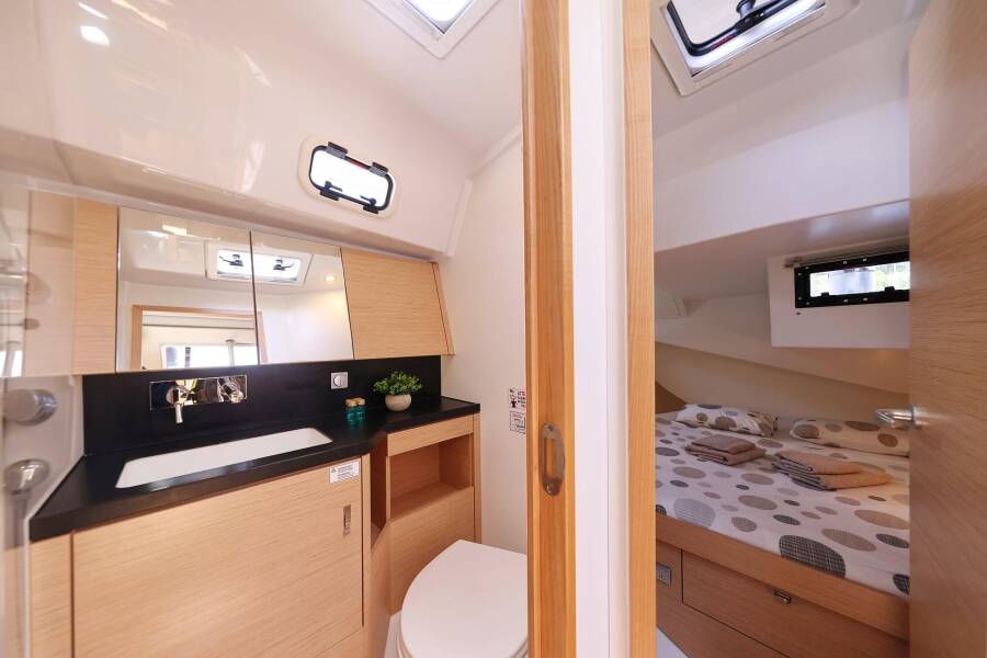 Hanse 410
