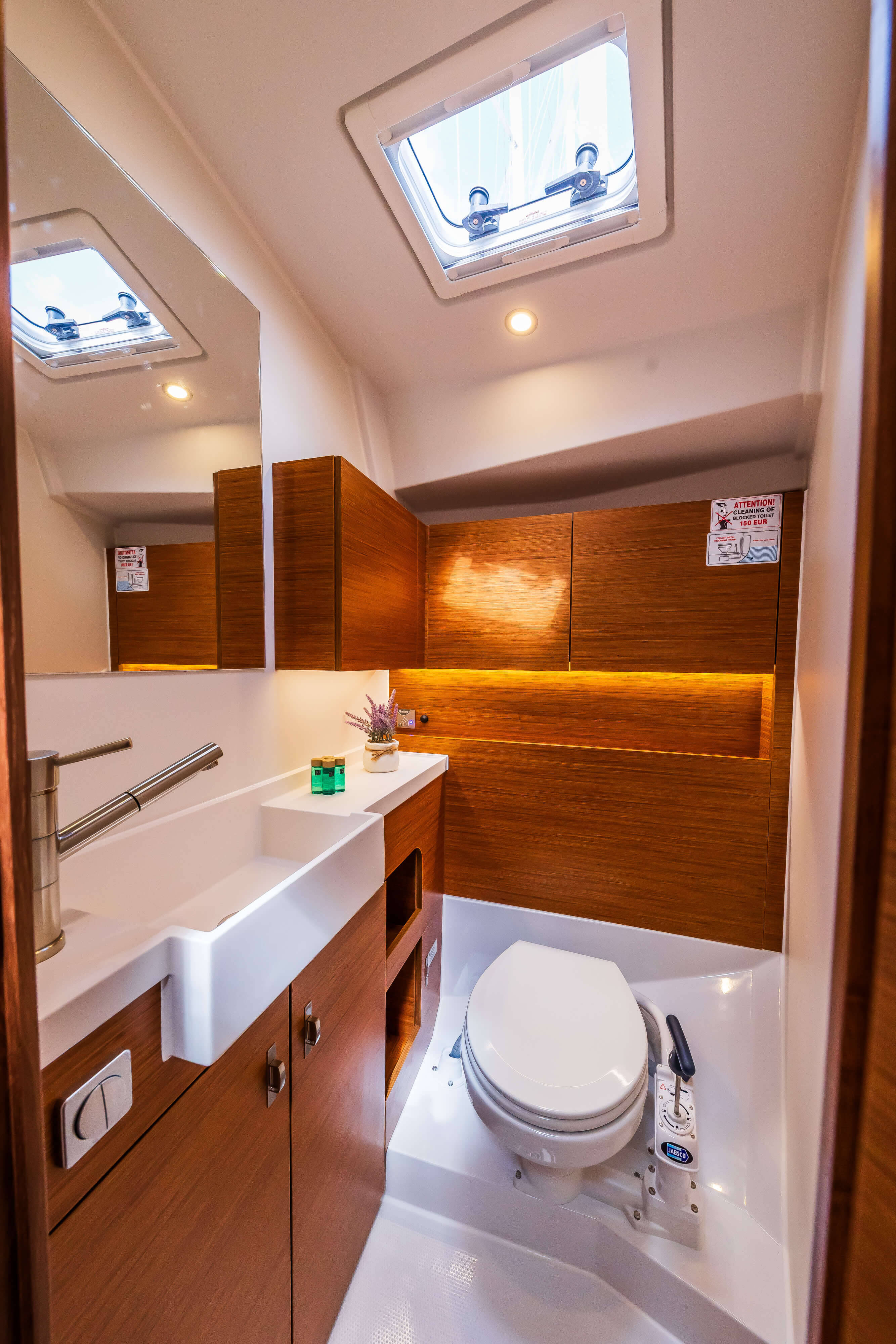Hanse 410