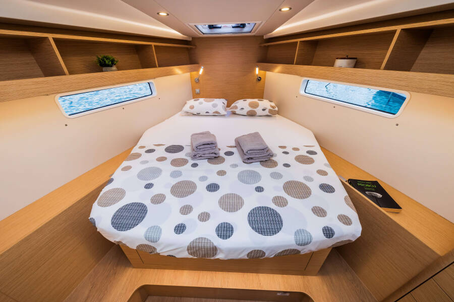 Hanse 410