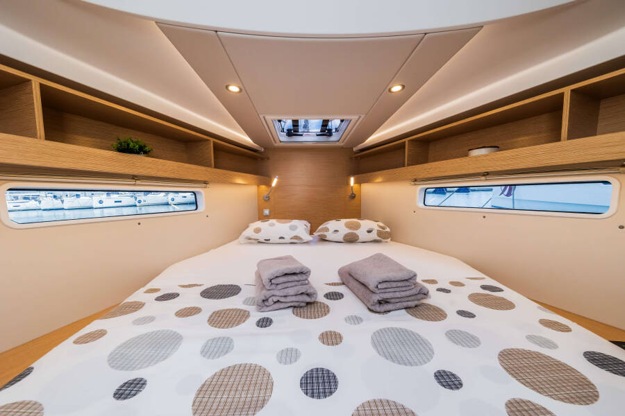 Hanse 410