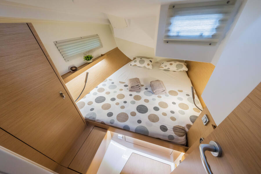Hanse 410