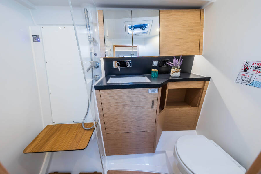 Hanse 410