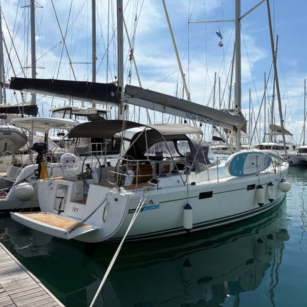 Hanse 415