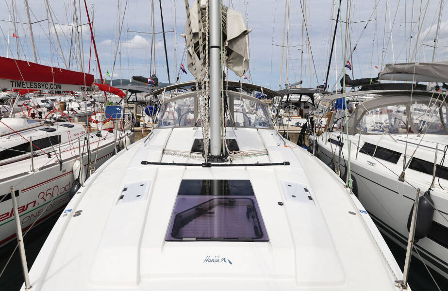 Hanse 418