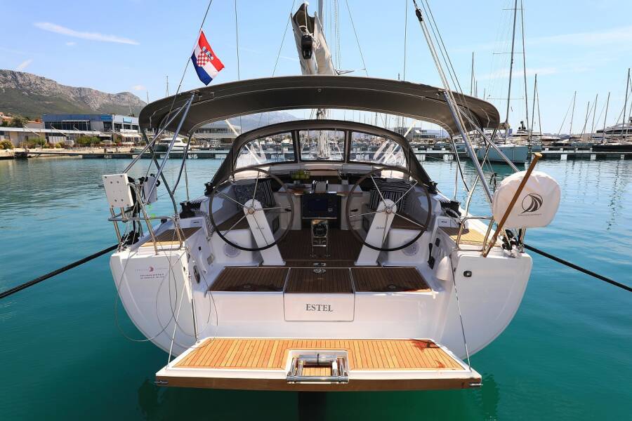 Hanse 418
