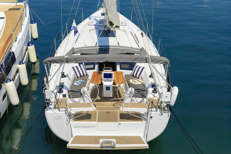 Hanse 418