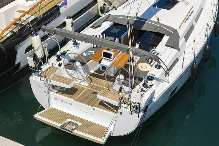 Hanse 418