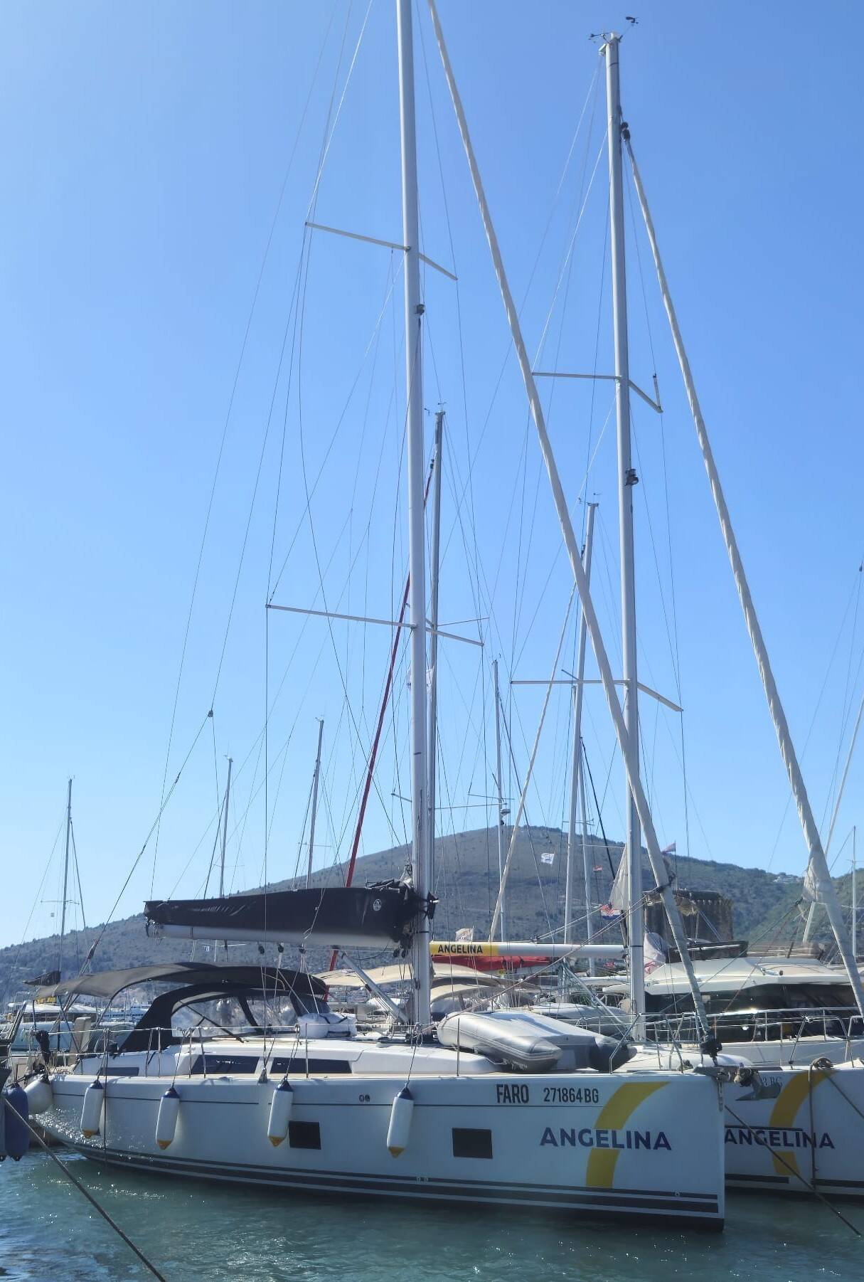 Hanse 418