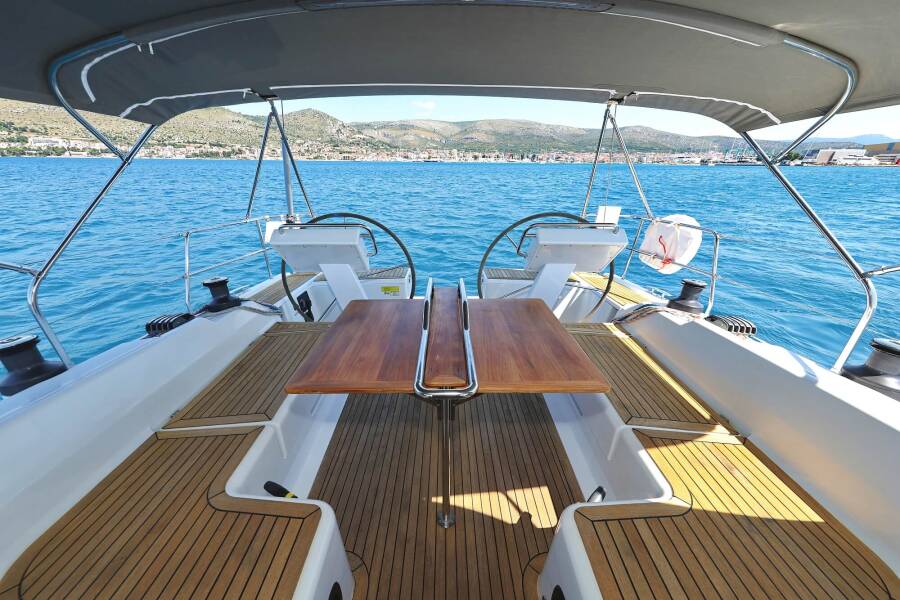 Hanse 455