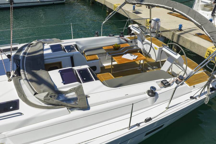 Hanse 455