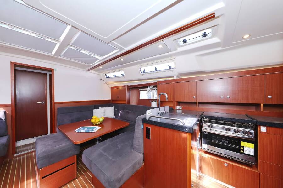 Hanse 455