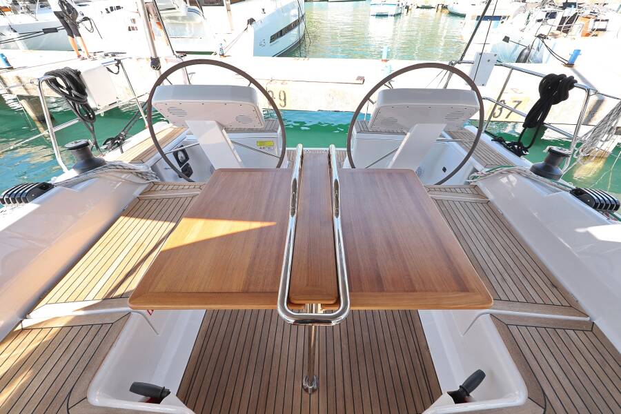 Hanse 458