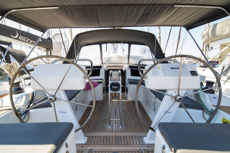 Hanse 458