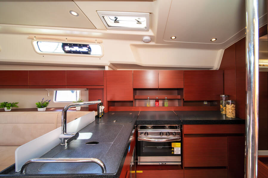 Hanse 458