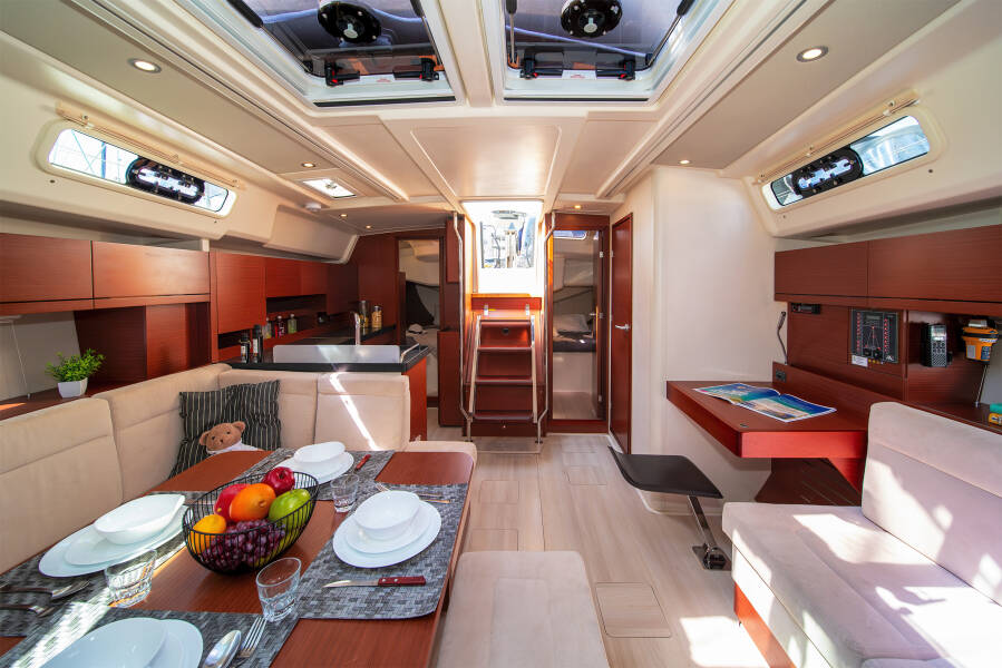 Hanse 458