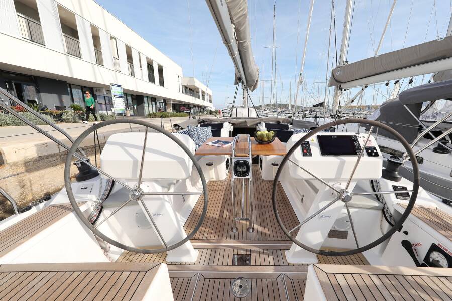 Hanse 458