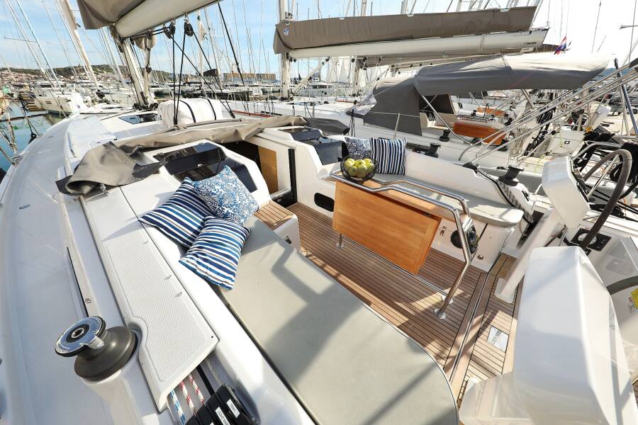 Hanse 458