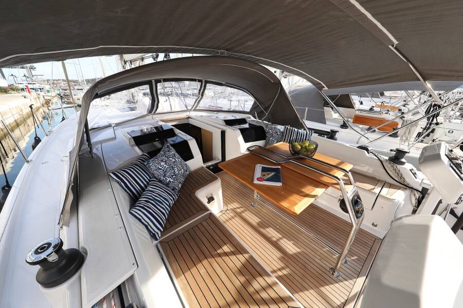 Hanse 458