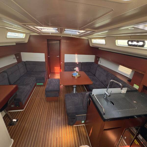 Hanse 458
