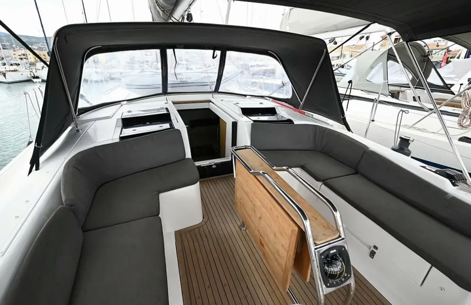 Hanse 458