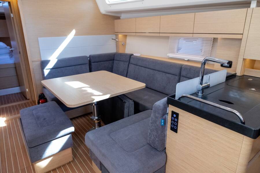 Hanse 458