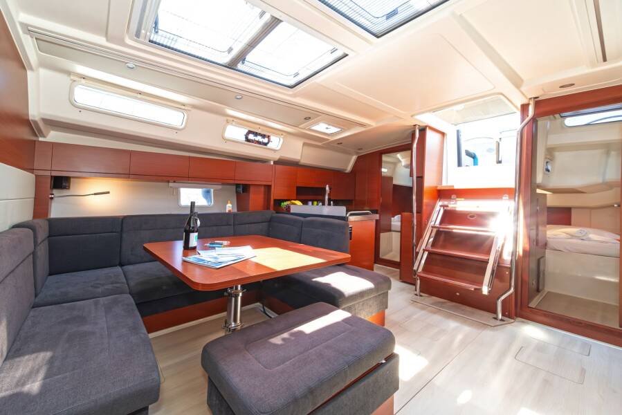 Hanse 458