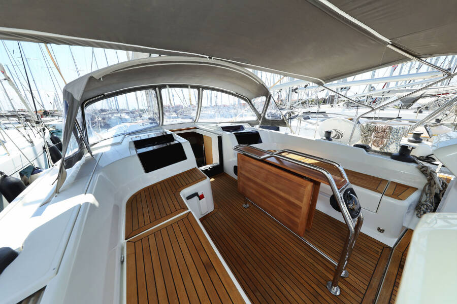 Hanse 458