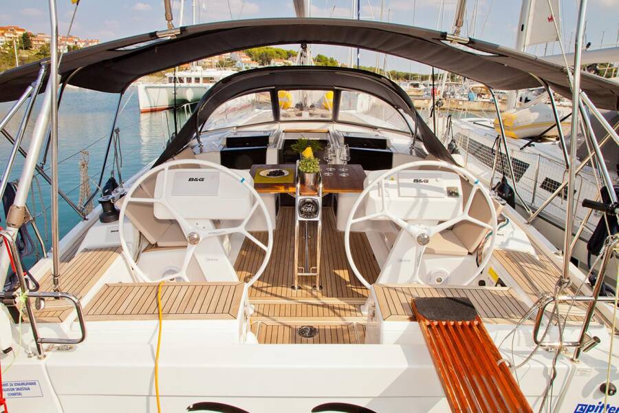 Hanse 458