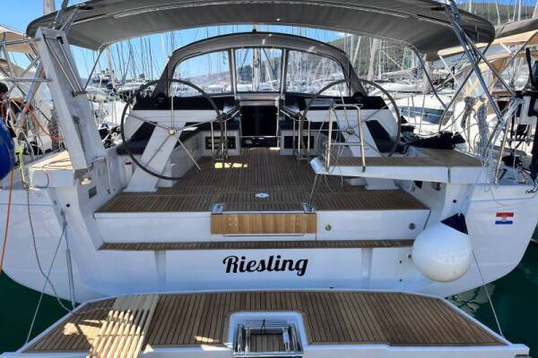 Hanse 460