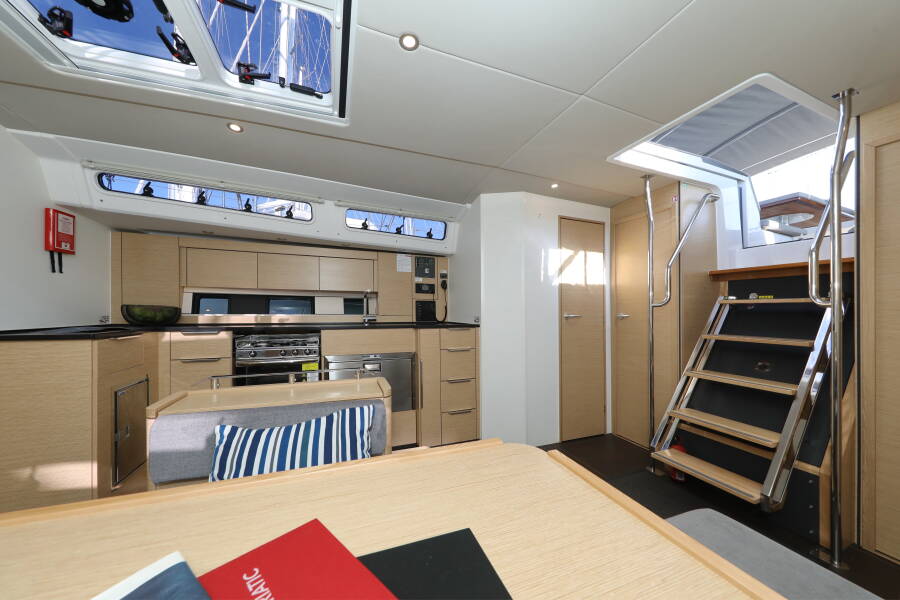 Hanse 460