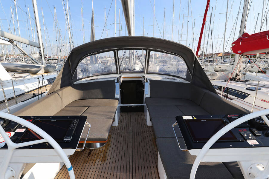 Hanse 460