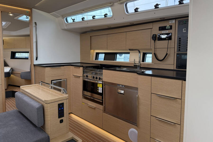 Hanse 460