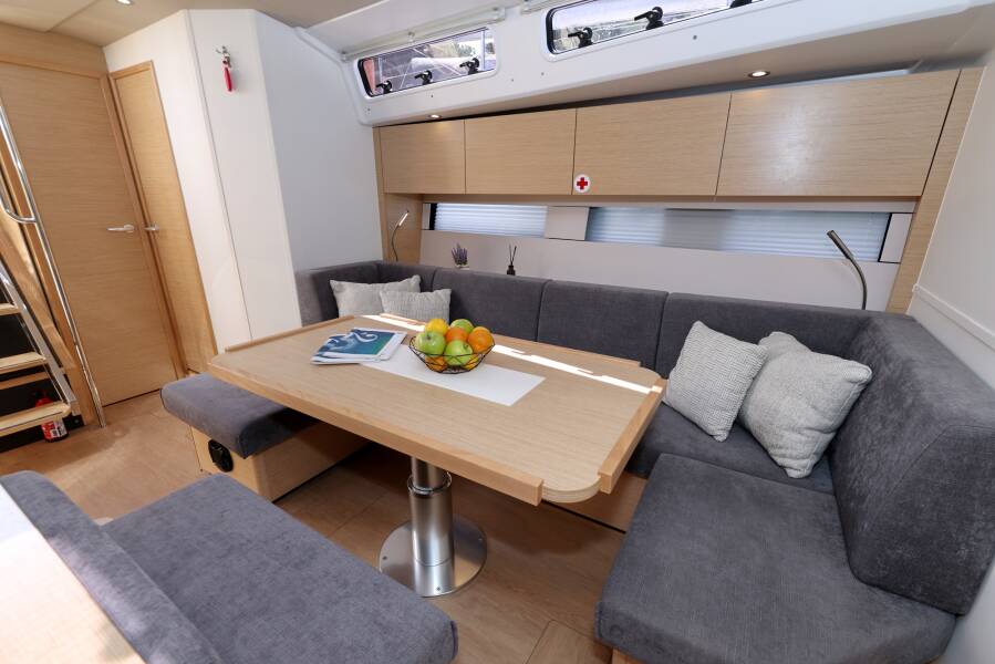 Hanse 460