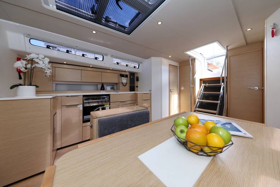 Hanse 460