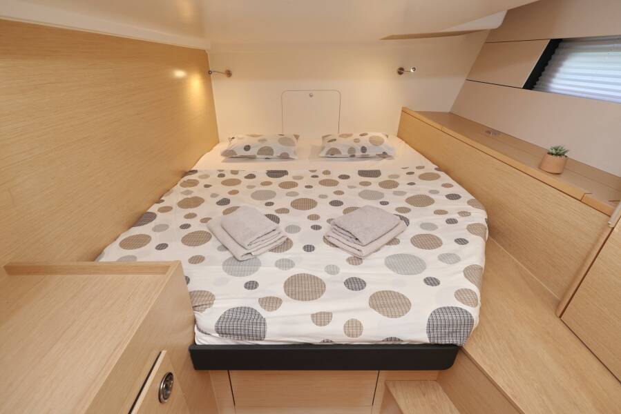 Hanse 460